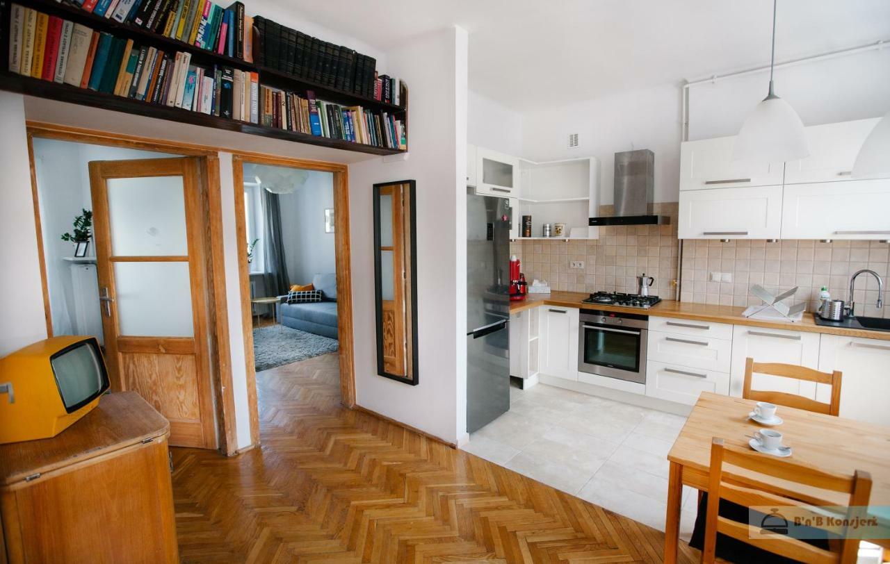 Appartamento Warsaw Concierge Bracka Retro Flat Esterno foto