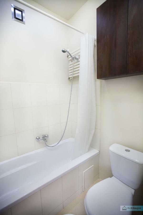 Appartamento Warsaw Concierge Bracka Retro Flat Esterno foto